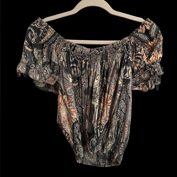 Zara Tops - Zara Paisley Off-Shoulder Blouse
